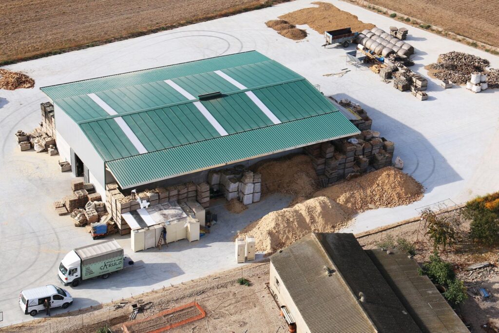 Almacén agrario 01