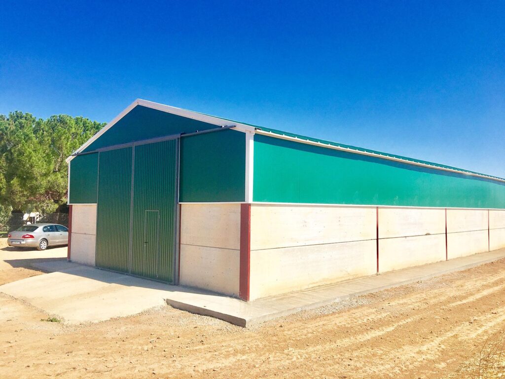 Almacén Agrícola 01