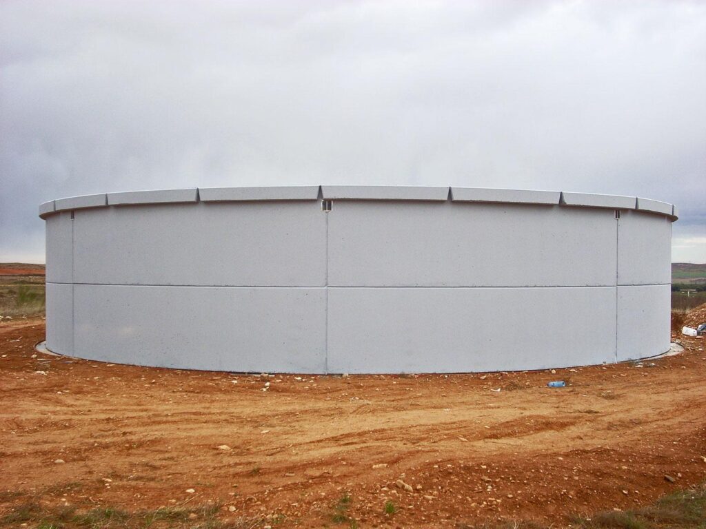 Depósitos prefabricados de hormigón